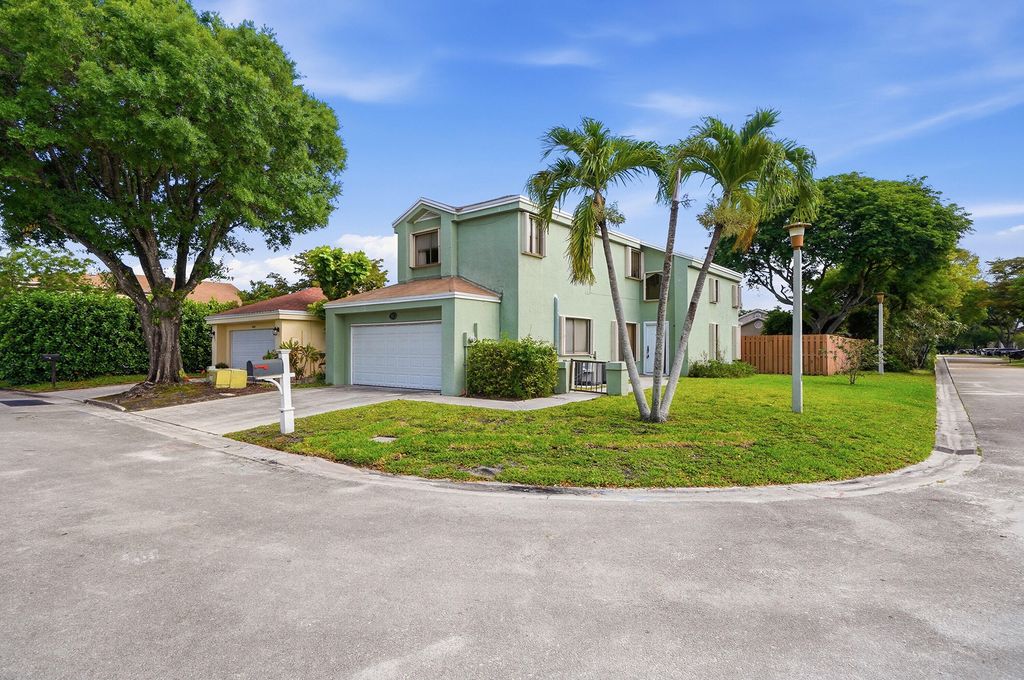 Photo of 3321 NW 22nd Court, Coconut Creek, FL 33066 (MLS # B26026099)