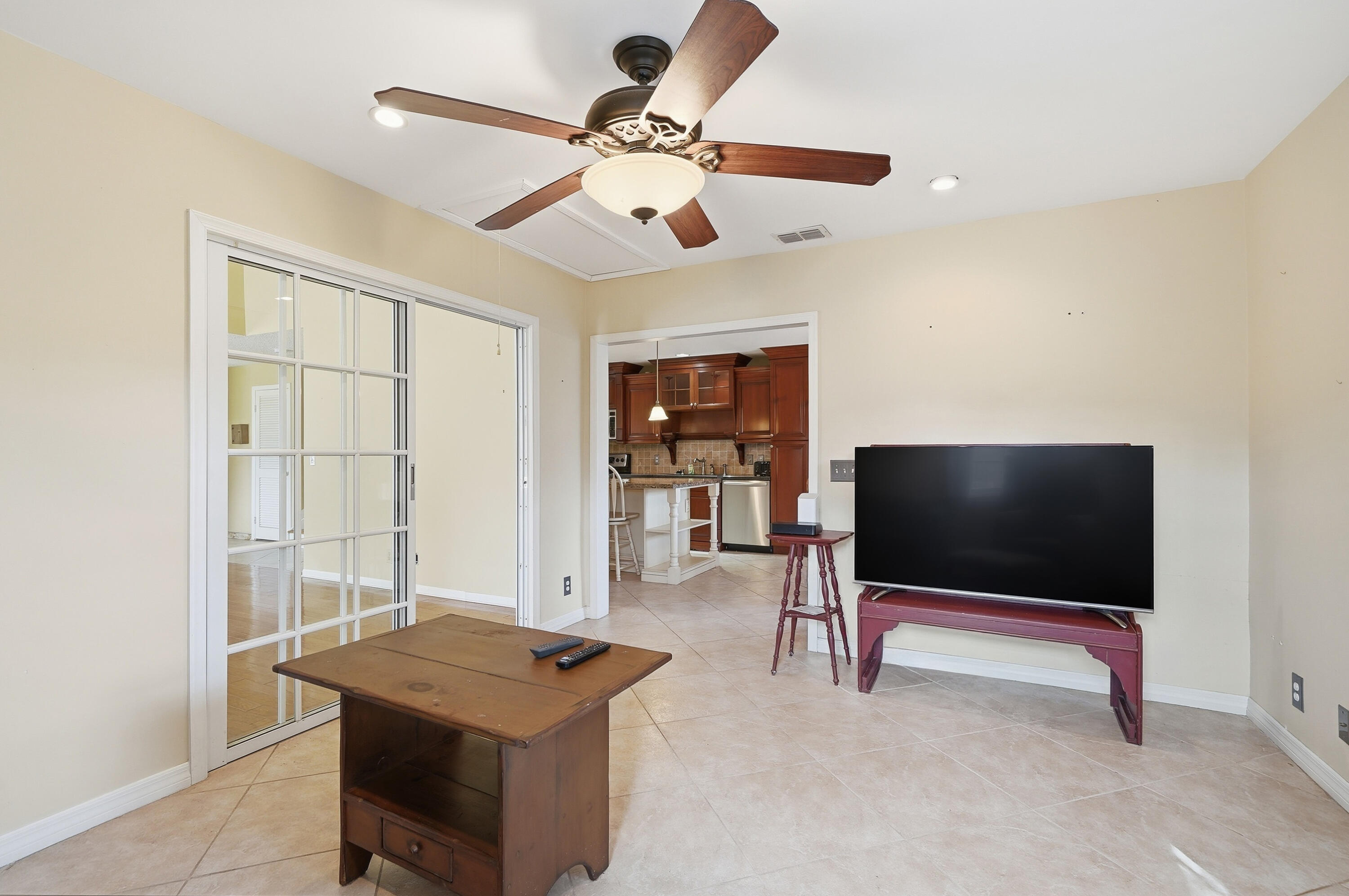 LAKEVIEW HOMES AT CENTURA PARC IV - Residential