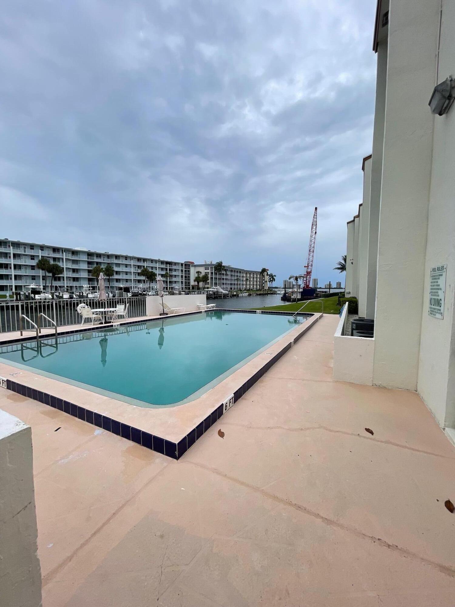 SHOREHAM CONDO - Residential Lease