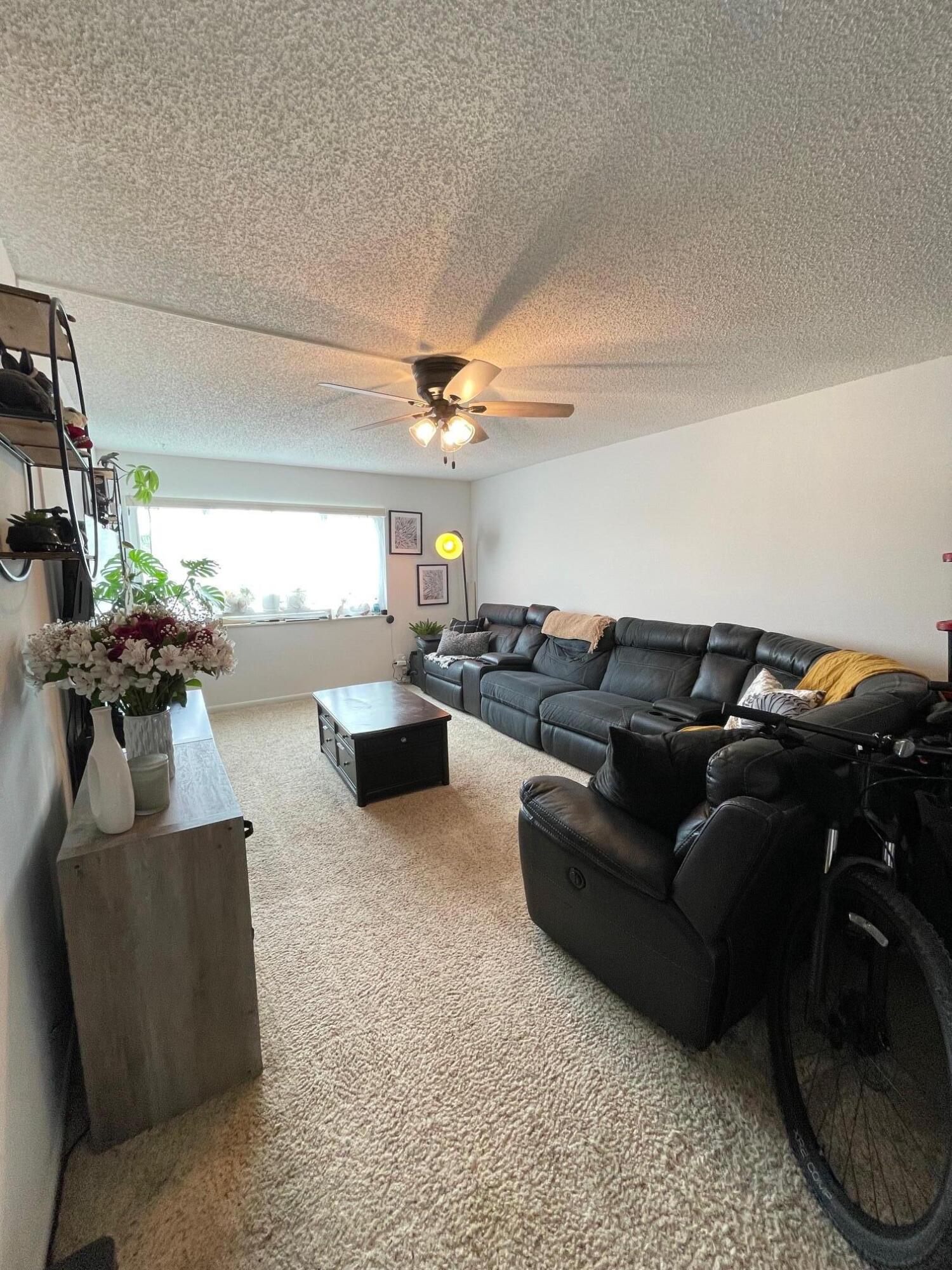SHOREHAM CONDO - Residential Lease