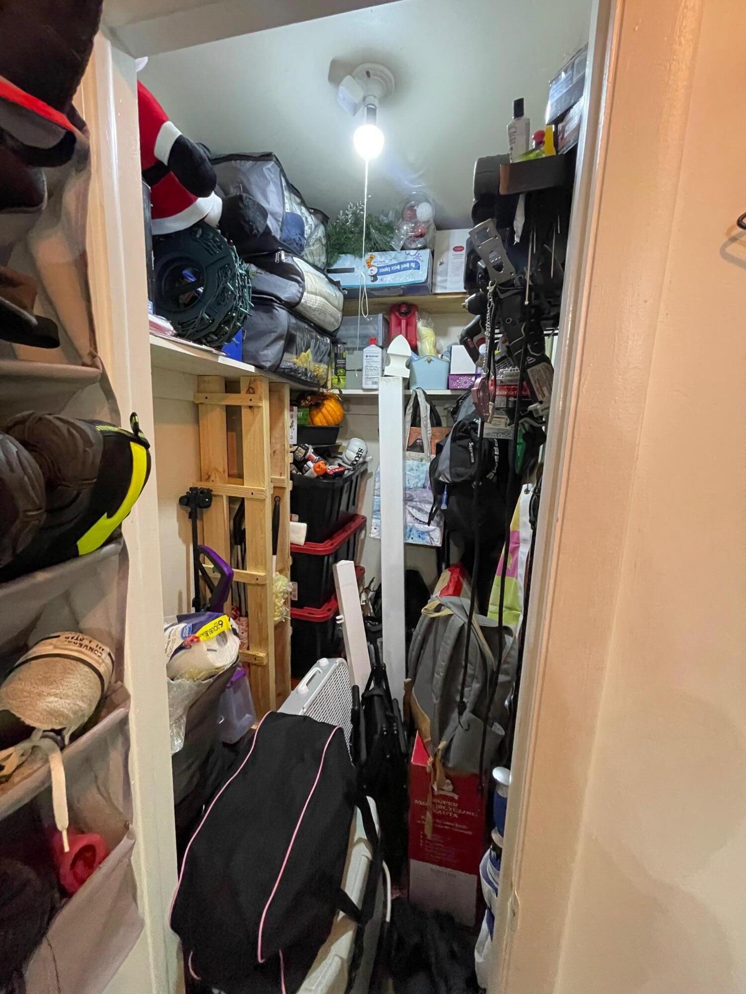 SHOREHAM CONDO - Residential Lease