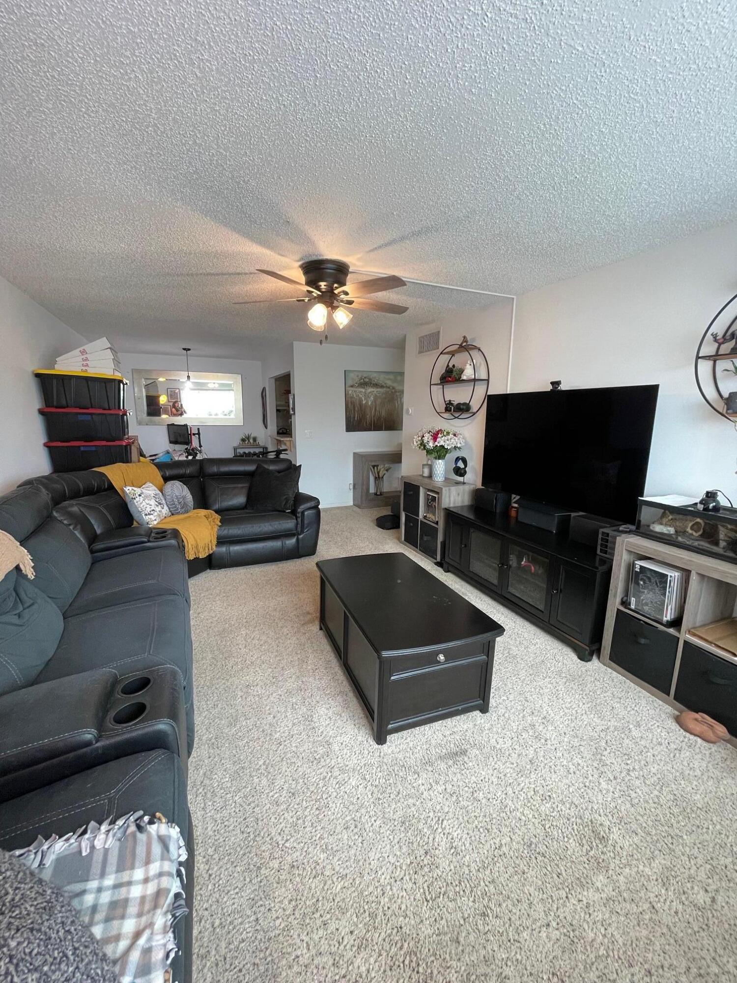 SHOREHAM CONDO - Residential Lease