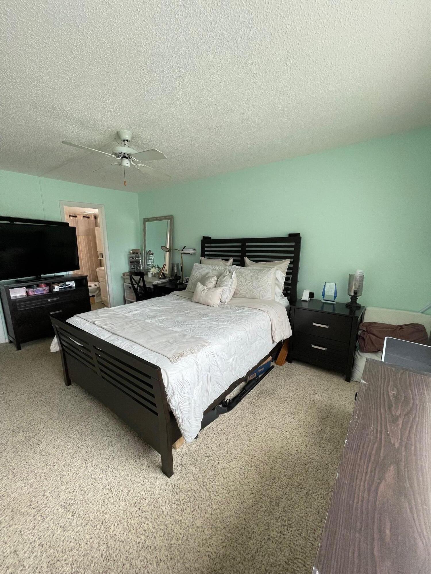 SHOREHAM CONDO - Residential Lease