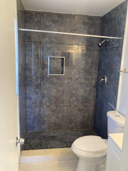 MAPLE LEAF VILLAS CONDO - Residential