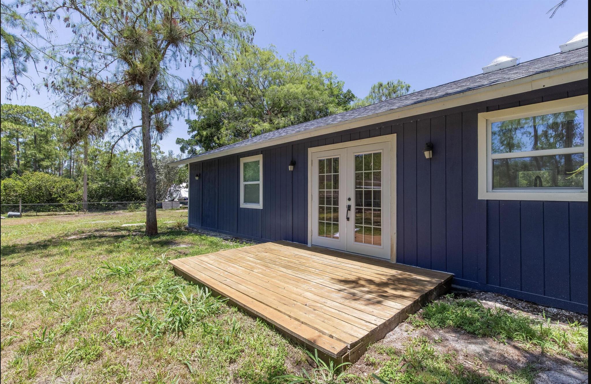 The Acreage - Residential Lease