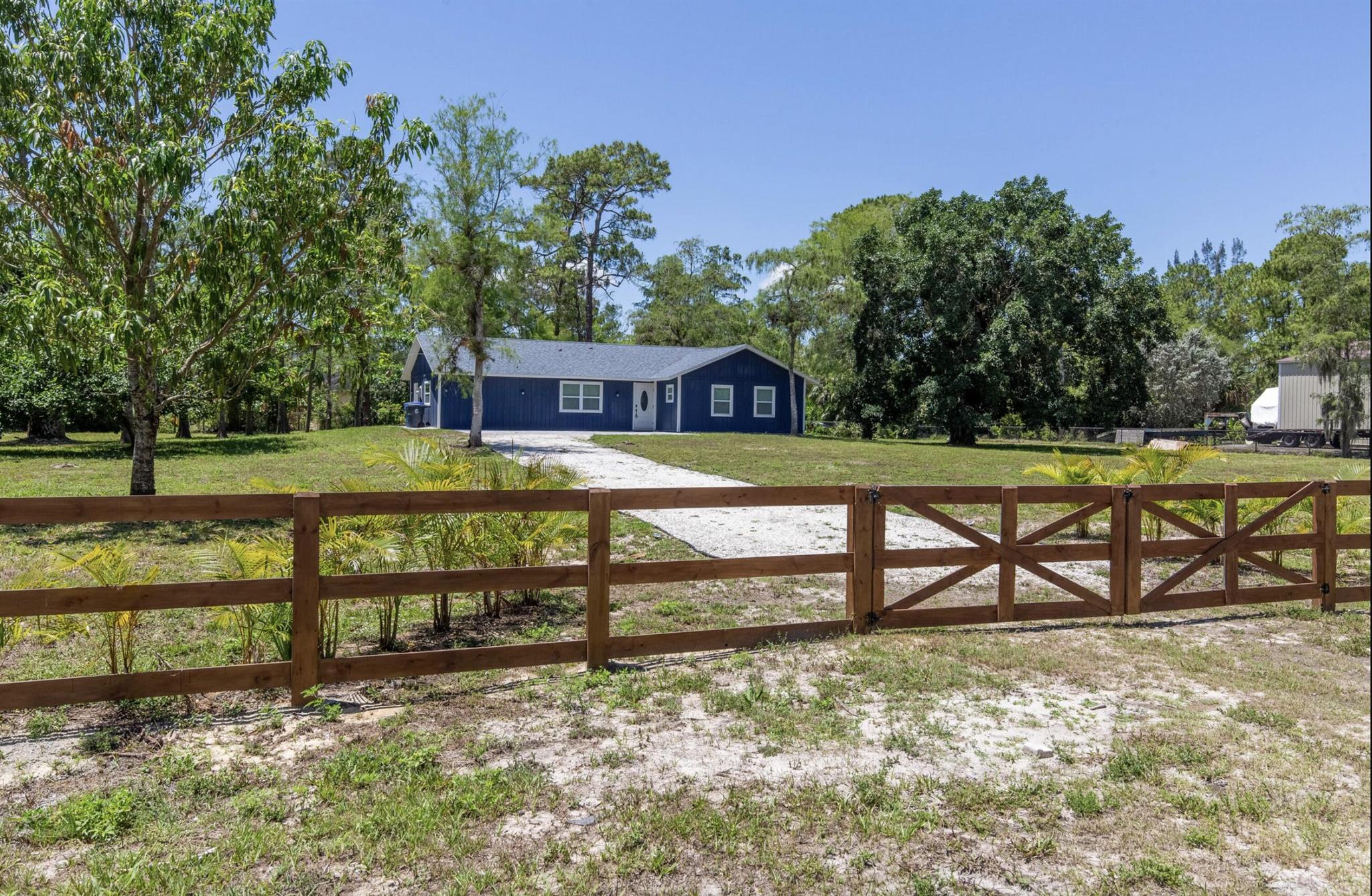 The Acreage - Residential Lease