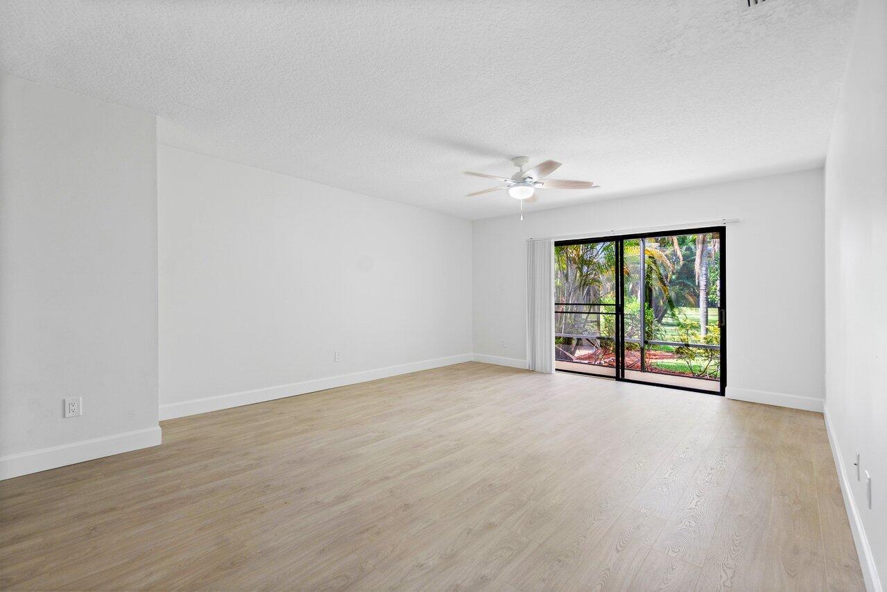 ST ANDREWS OF SHERBROOKE - Residential Lease