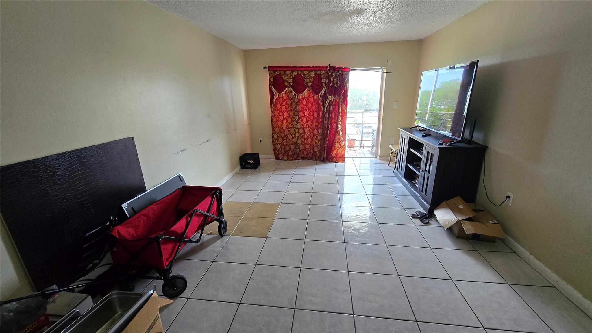 View photos, virtual tours, details... 3600 NW 21st St 313