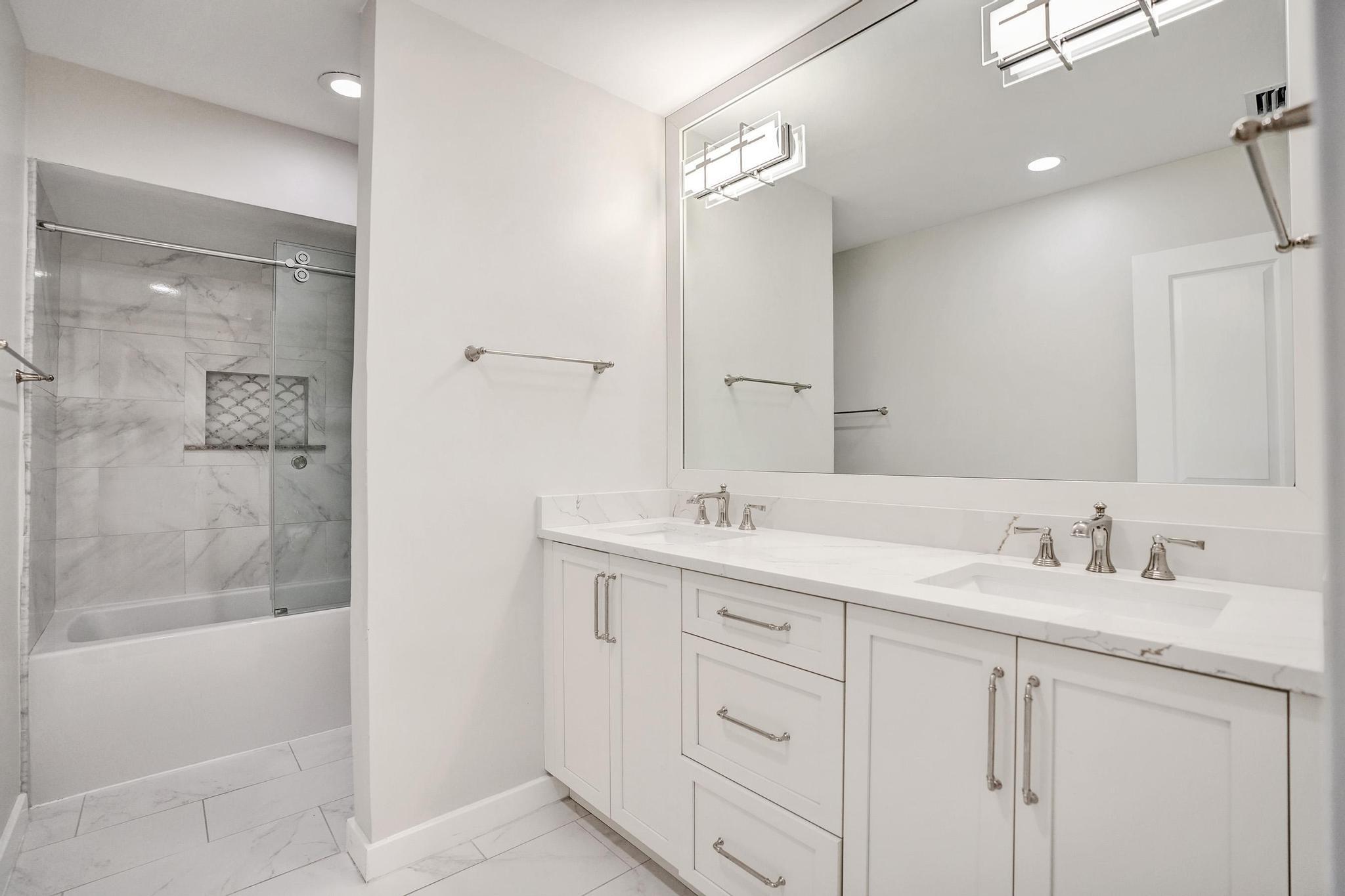 ELDORADO ESTATES IN PLANTATION - Residential
