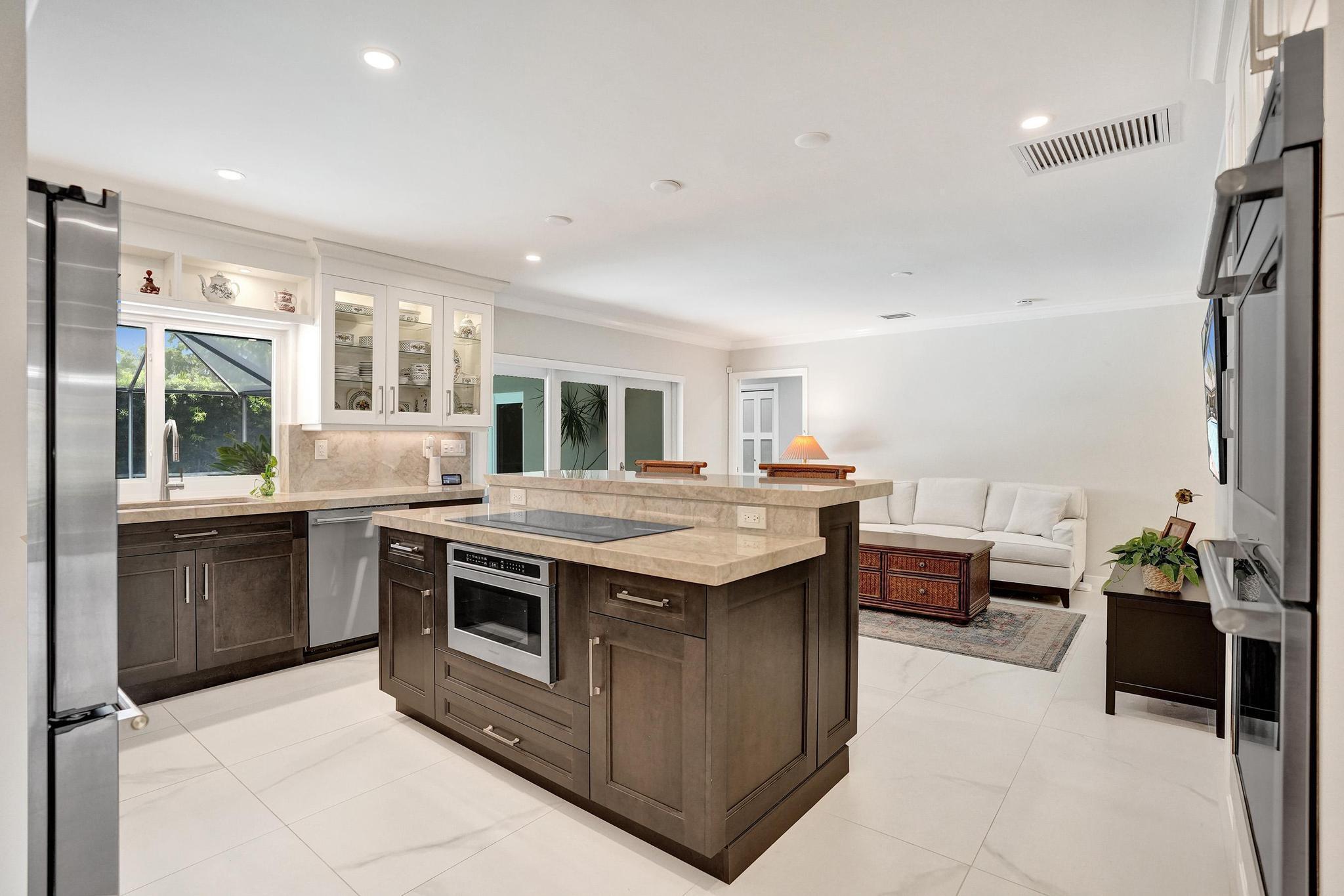 ELDORADO ESTATES IN PLANTATION - Residential