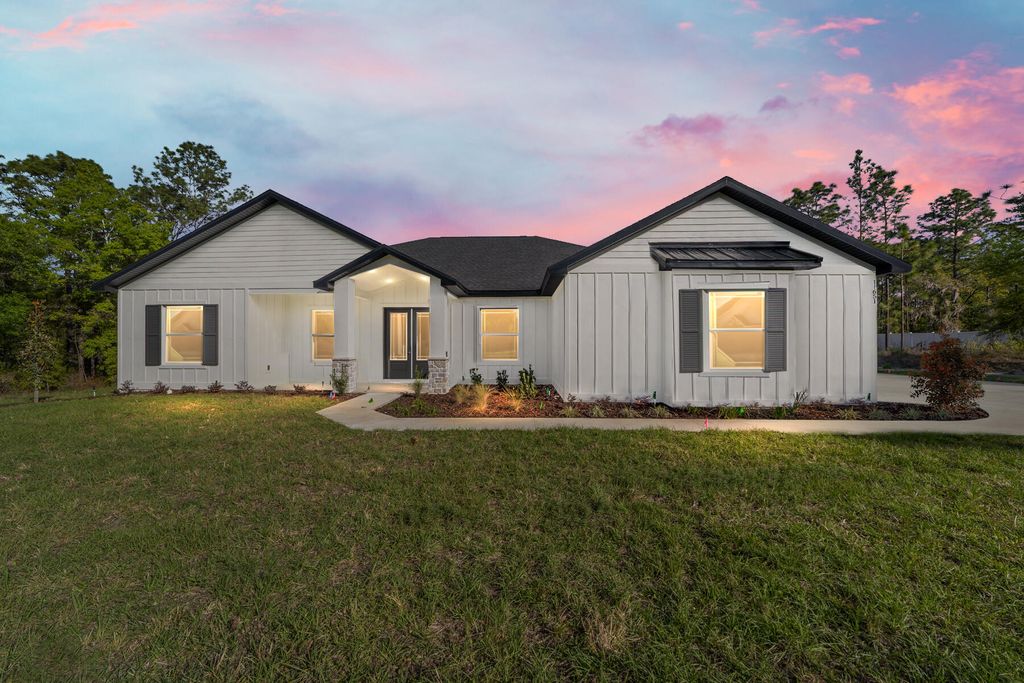 Photo of 11651 SW 43rd Street Road, Ocala, FL 34481 (MLS # B26011091)