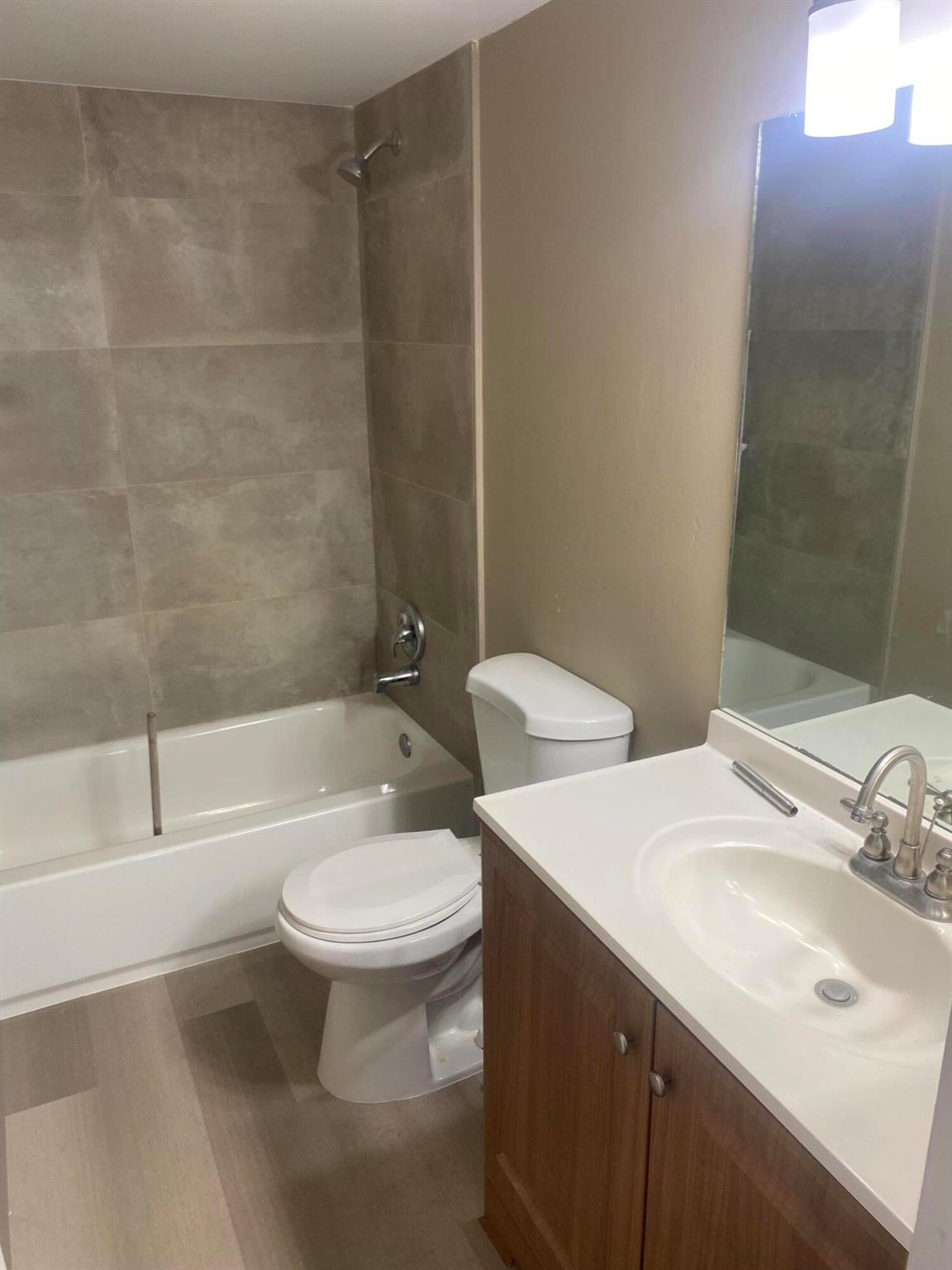 VENETIAN TERRACE CONDO - Residential Lease