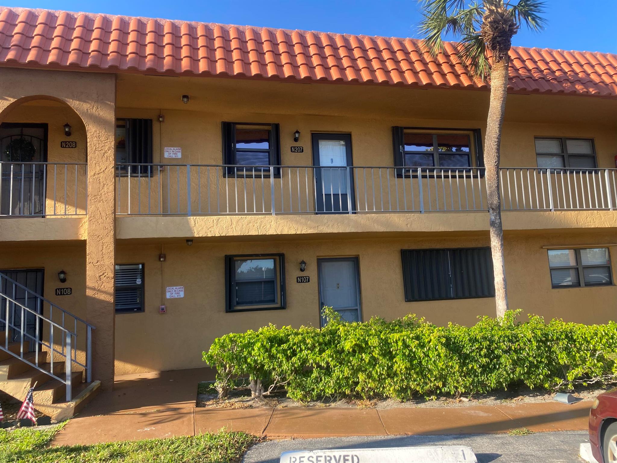 VENETIAN TERRACE CONDO - Residential Lease