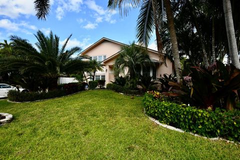 A home in Palm Beach Shores