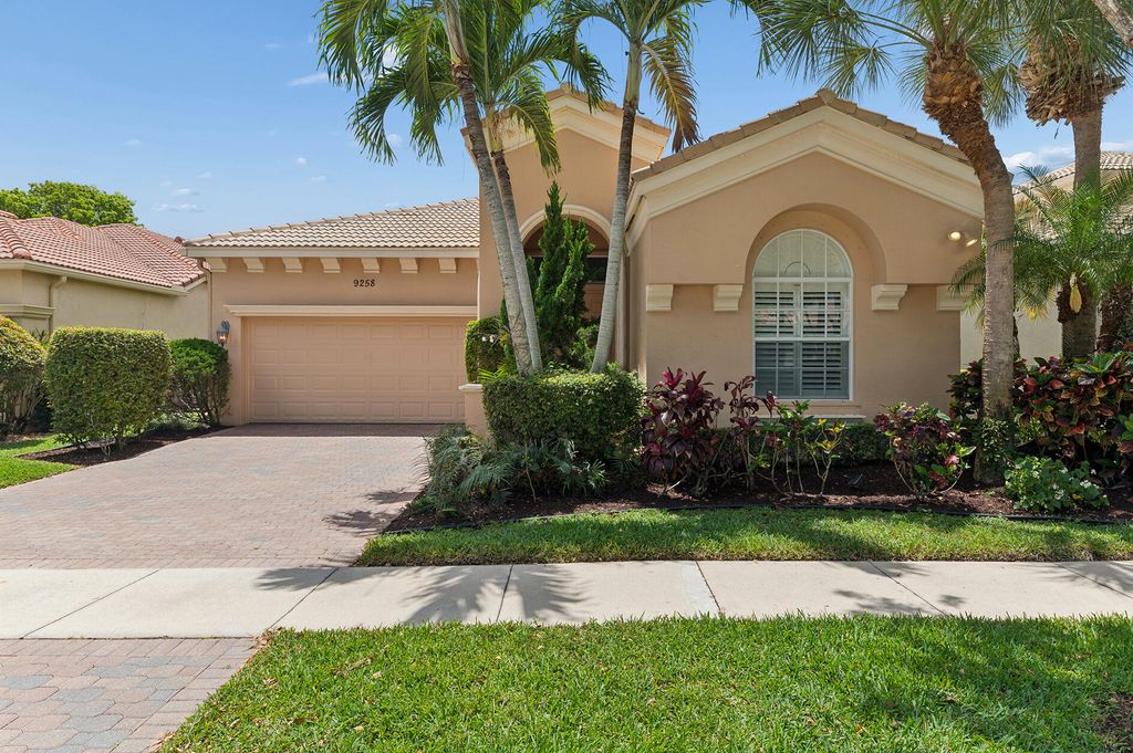 Photo of 9258 Via Elegante, Wellington, FL 33411 (MLS # B26018713)