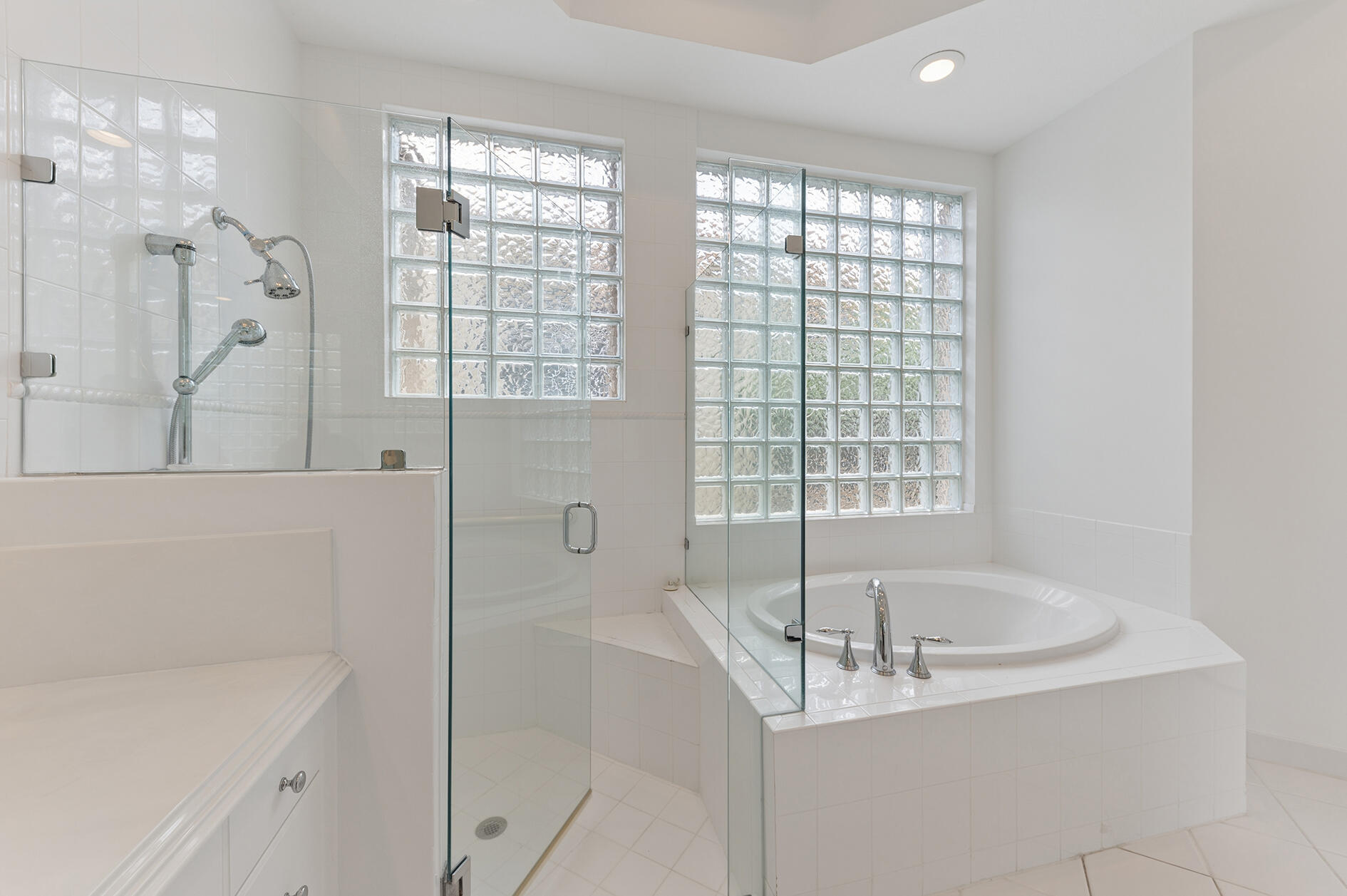 BUENA VIDA - Residential