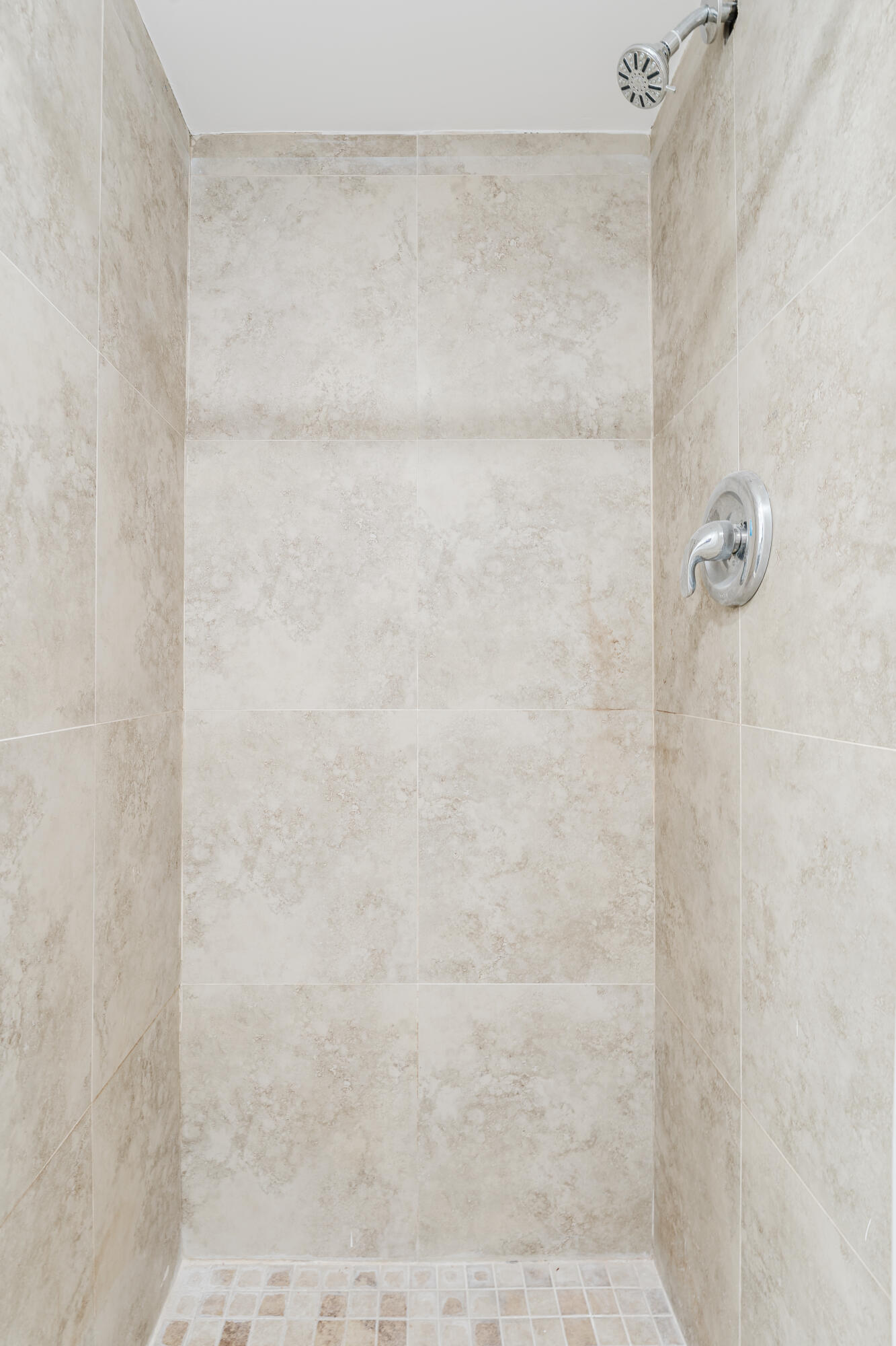 KINGS POINT BRITTANY A THRU O CONDOS - Residential Lease