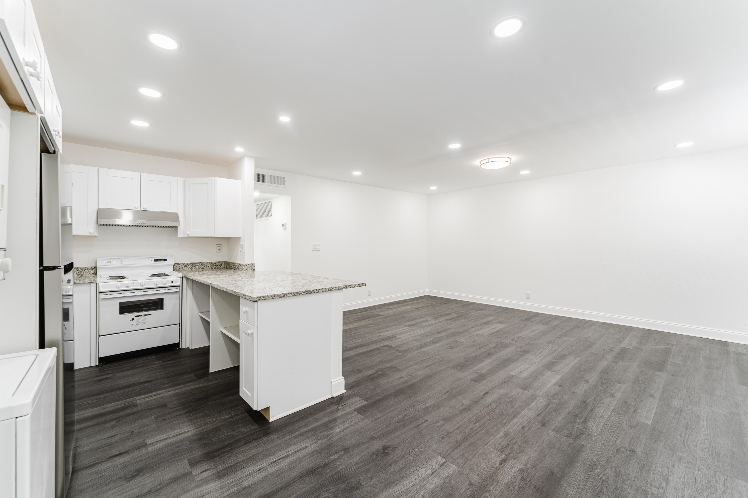 KINGS POINT BRITTANY A THRU O CONDOS - Residential Lease