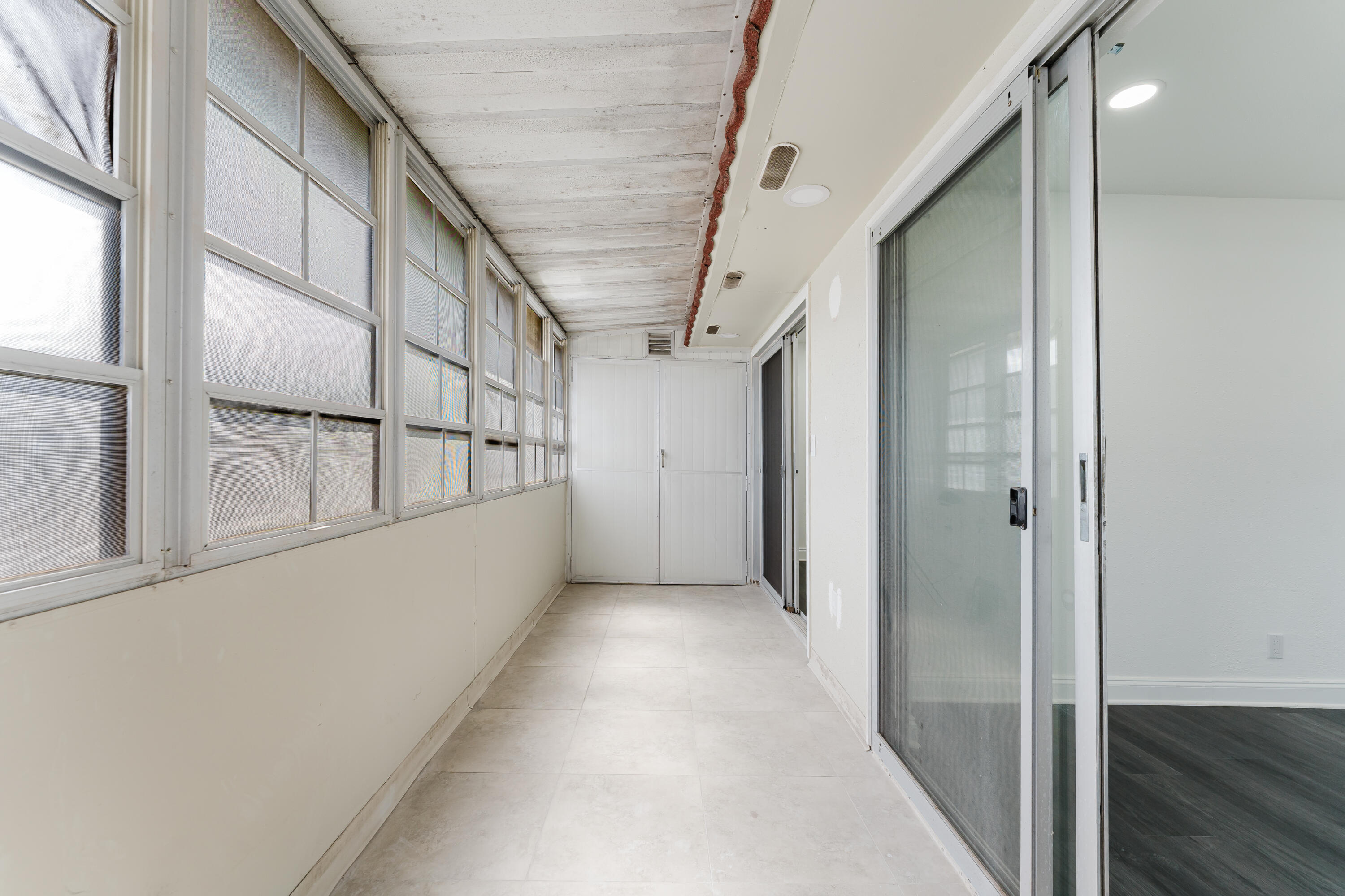 KINGS POINT BRITTANY A THRU O CONDOS - Residential Lease