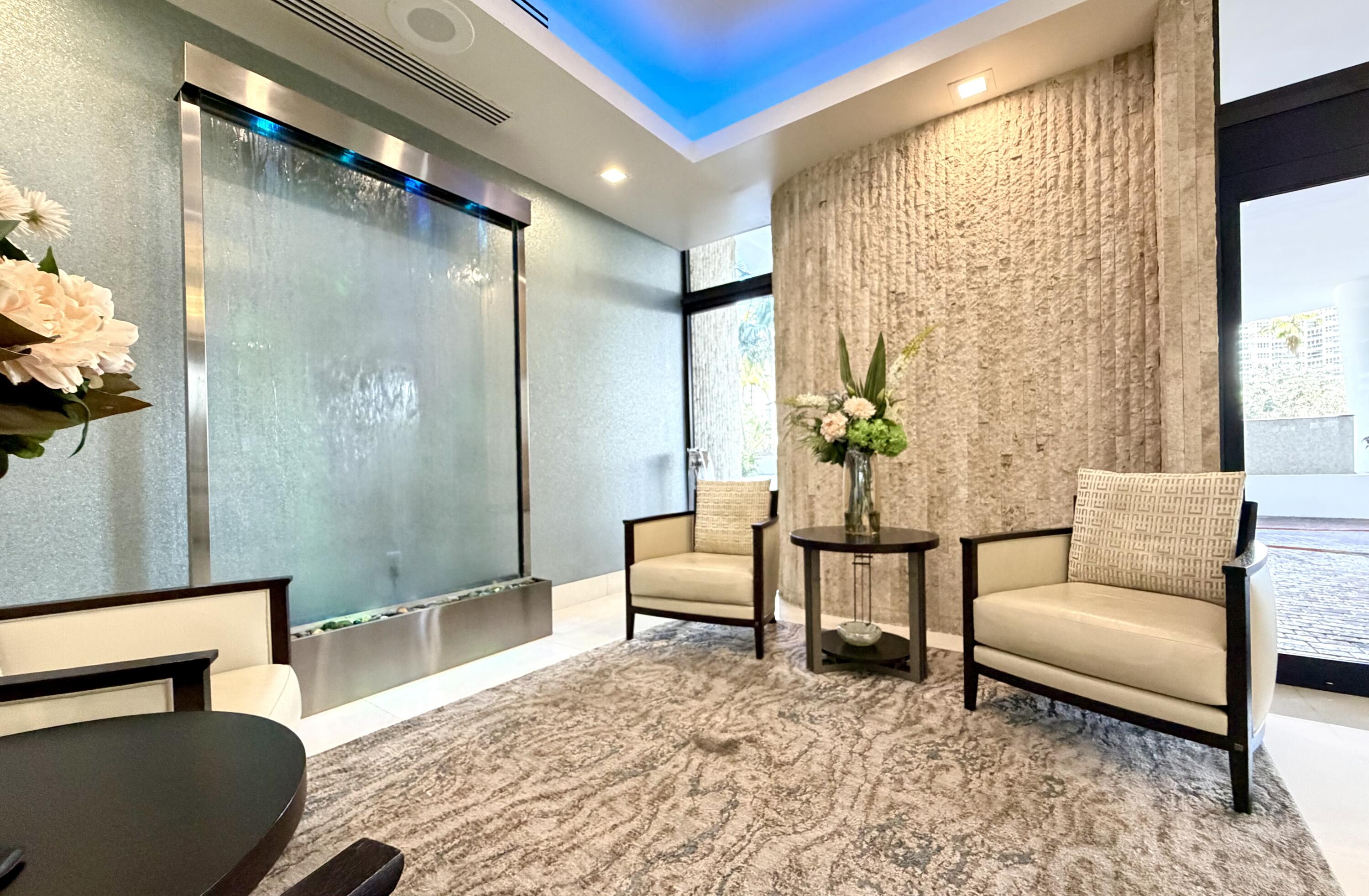 PLAYA DEL SOL CONDO - Residential