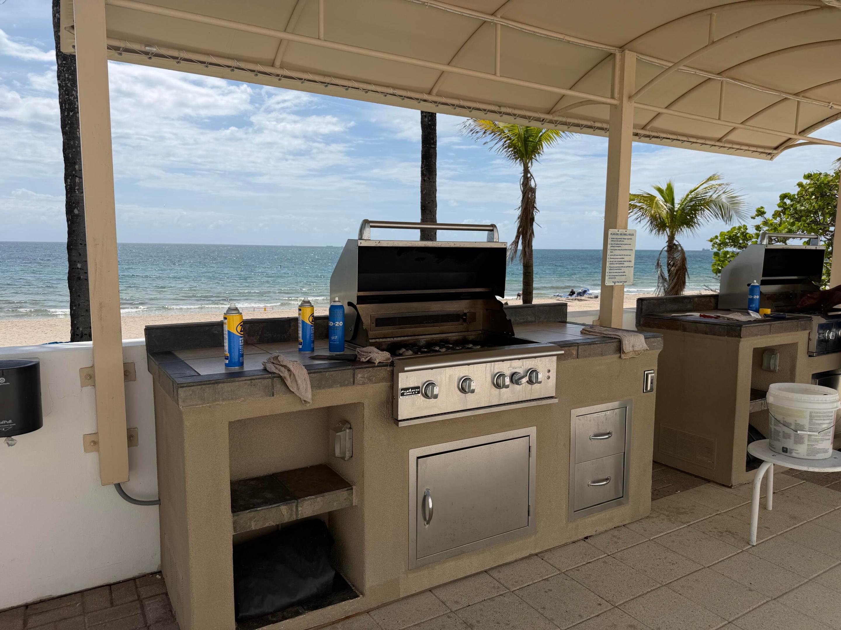 PLAYA DEL SOL CONDO - Residential