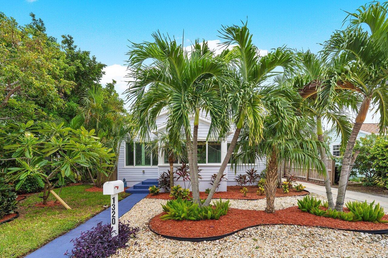 1320 N Ocean Breeze