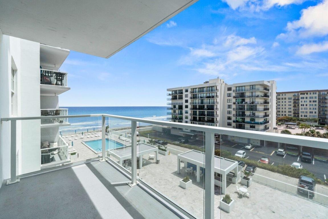 PATRICIAN OF PALM BEACH CONDO - Residential