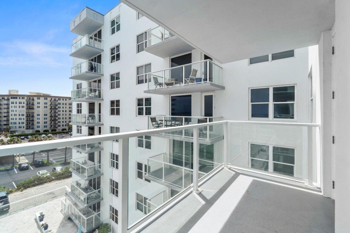 PATRICIAN OF PALM BEACH CONDO - Residential
