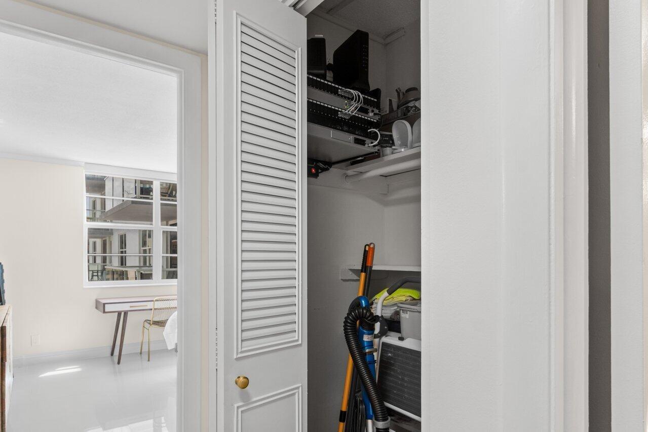 PATRICIAN OF PALM BEACH C - Residential
