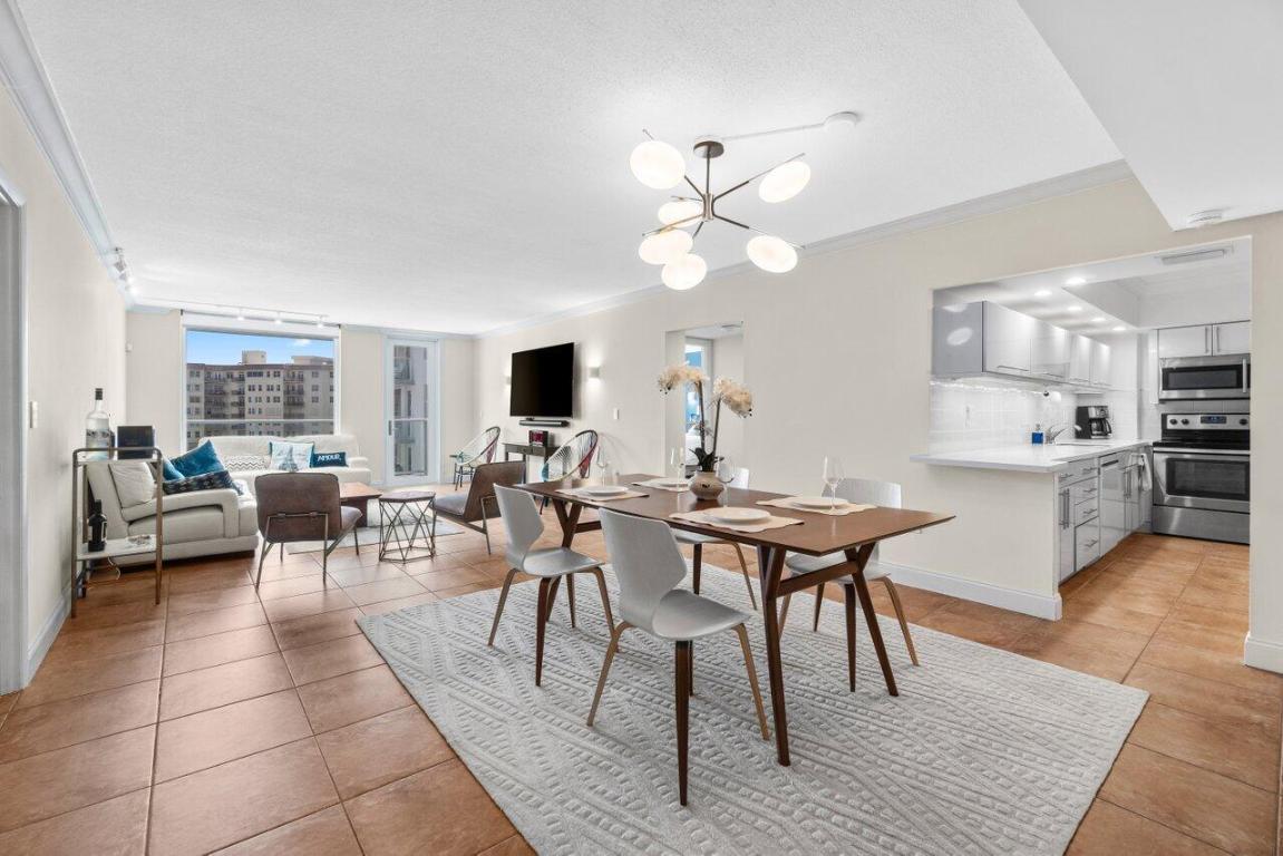 PATRICIAN OF PALM BEACH CONDO - Residential