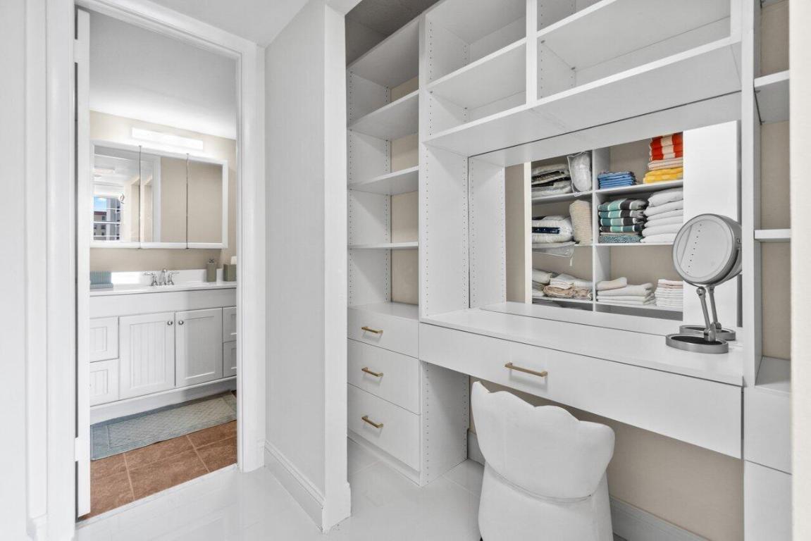 PATRICIAN OF PALM BEACH CONDO - Residential