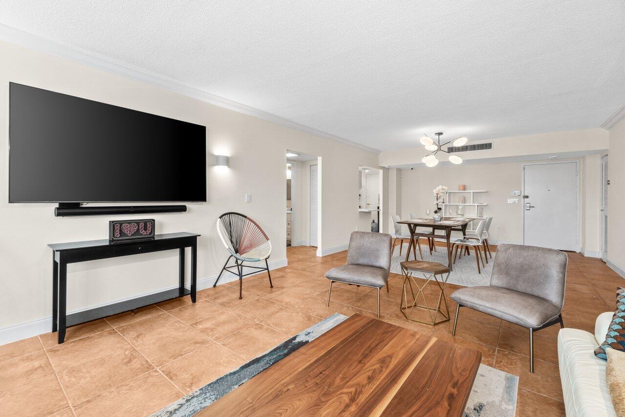 PATRICIAN OF PALM BEACH C - Residential
