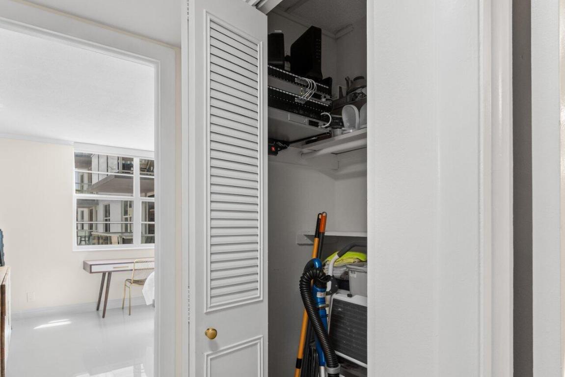 PATRICIAN OF PALM BEACH CONDO - Residential