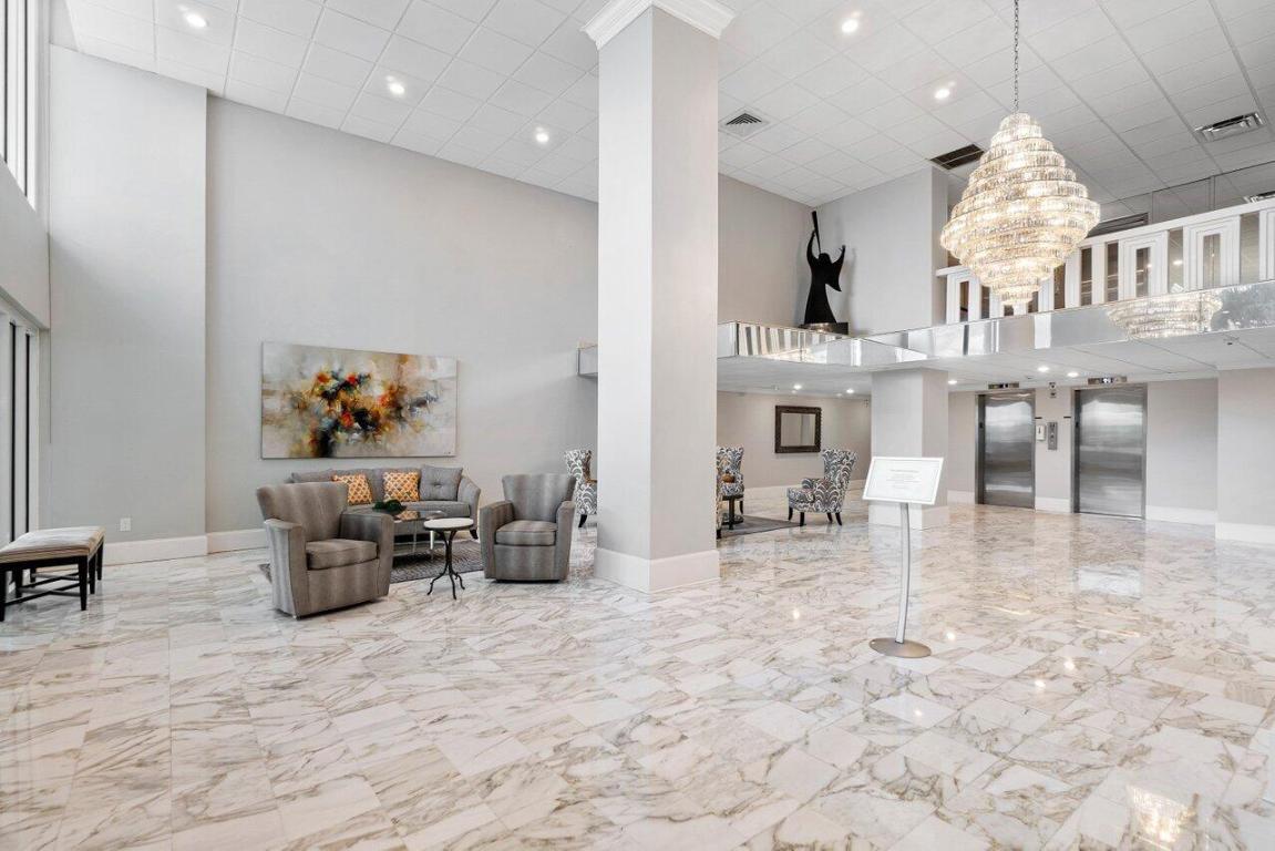 PATRICIAN OF PALM BEACH CONDO - Residential