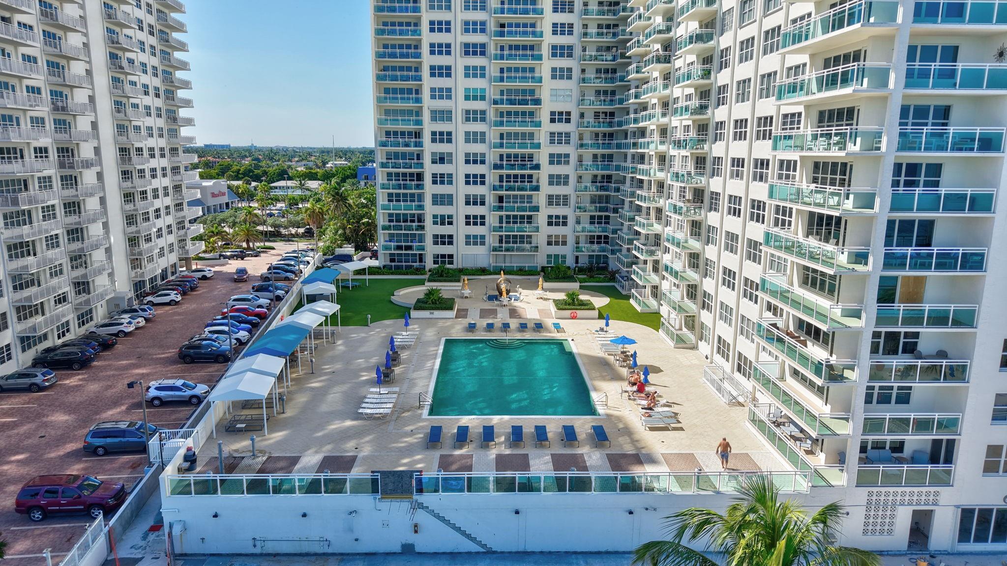 Playa Del Mar - Residential