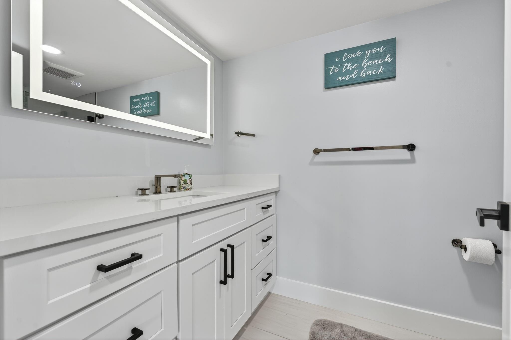 Playa Del Mar - Residential