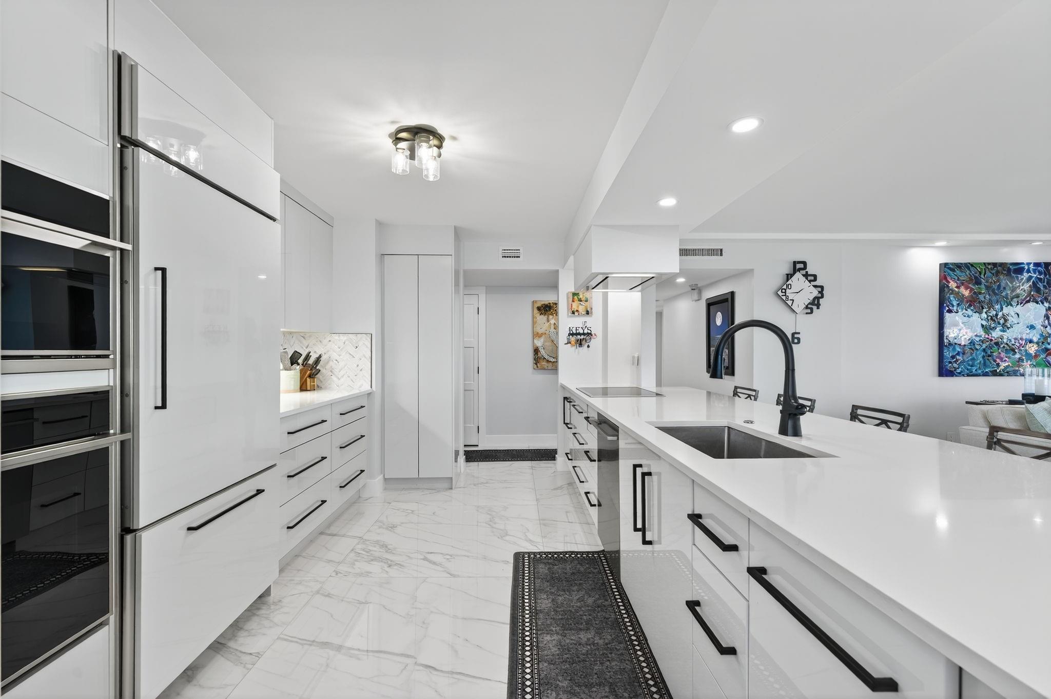 Playa Del Mar - Residential