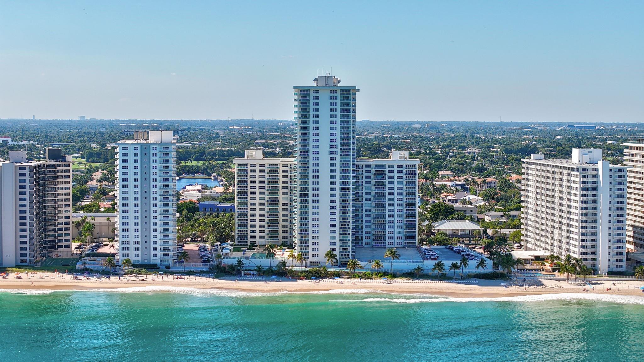 Playa Del Mar - Residential