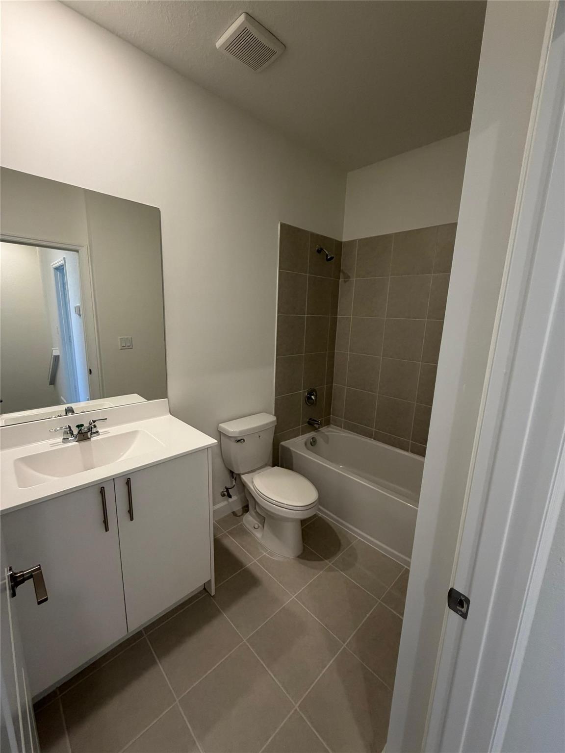 Le Jardine - Residential Lease