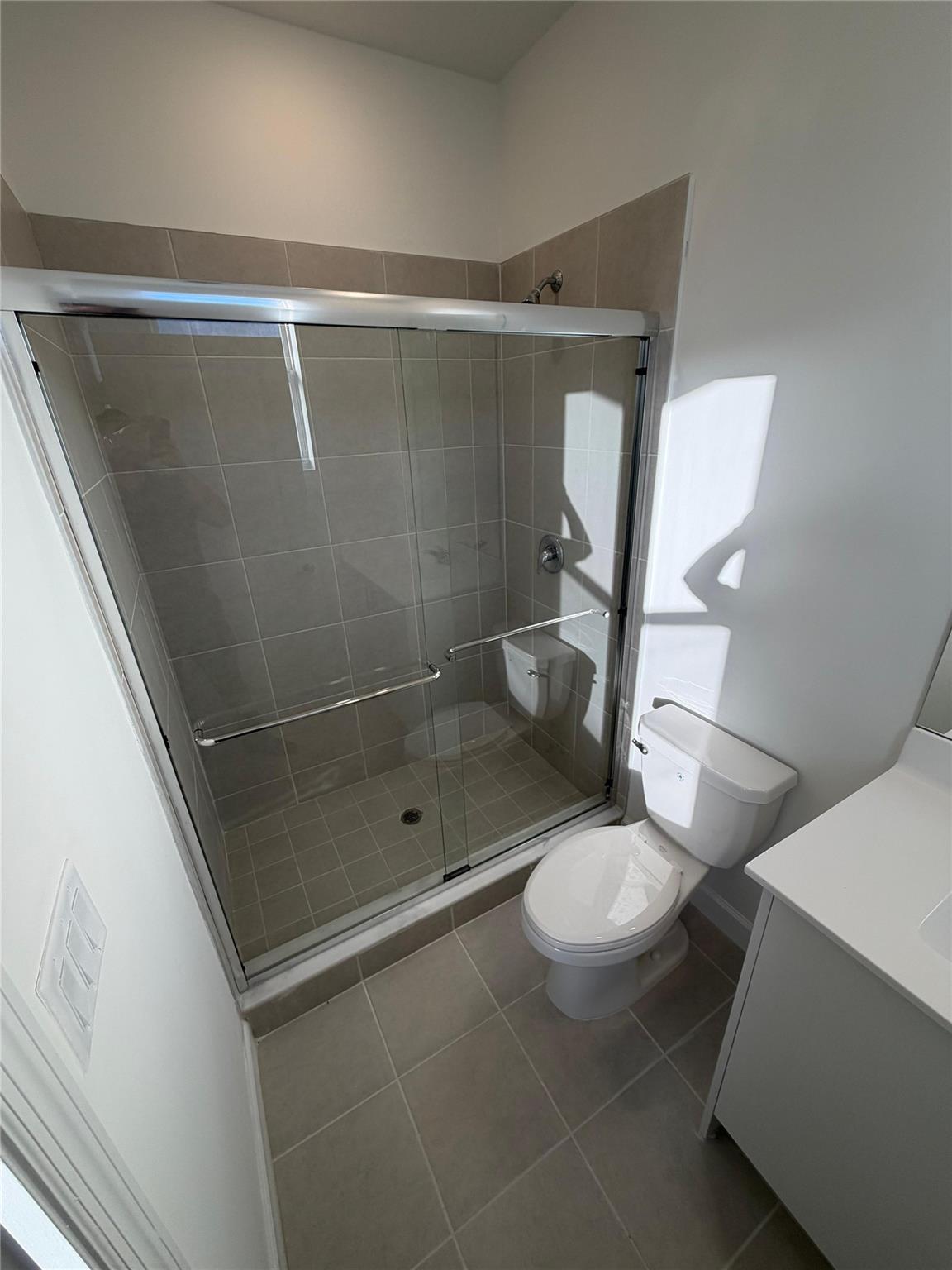 Le Jardine - Residential Lease