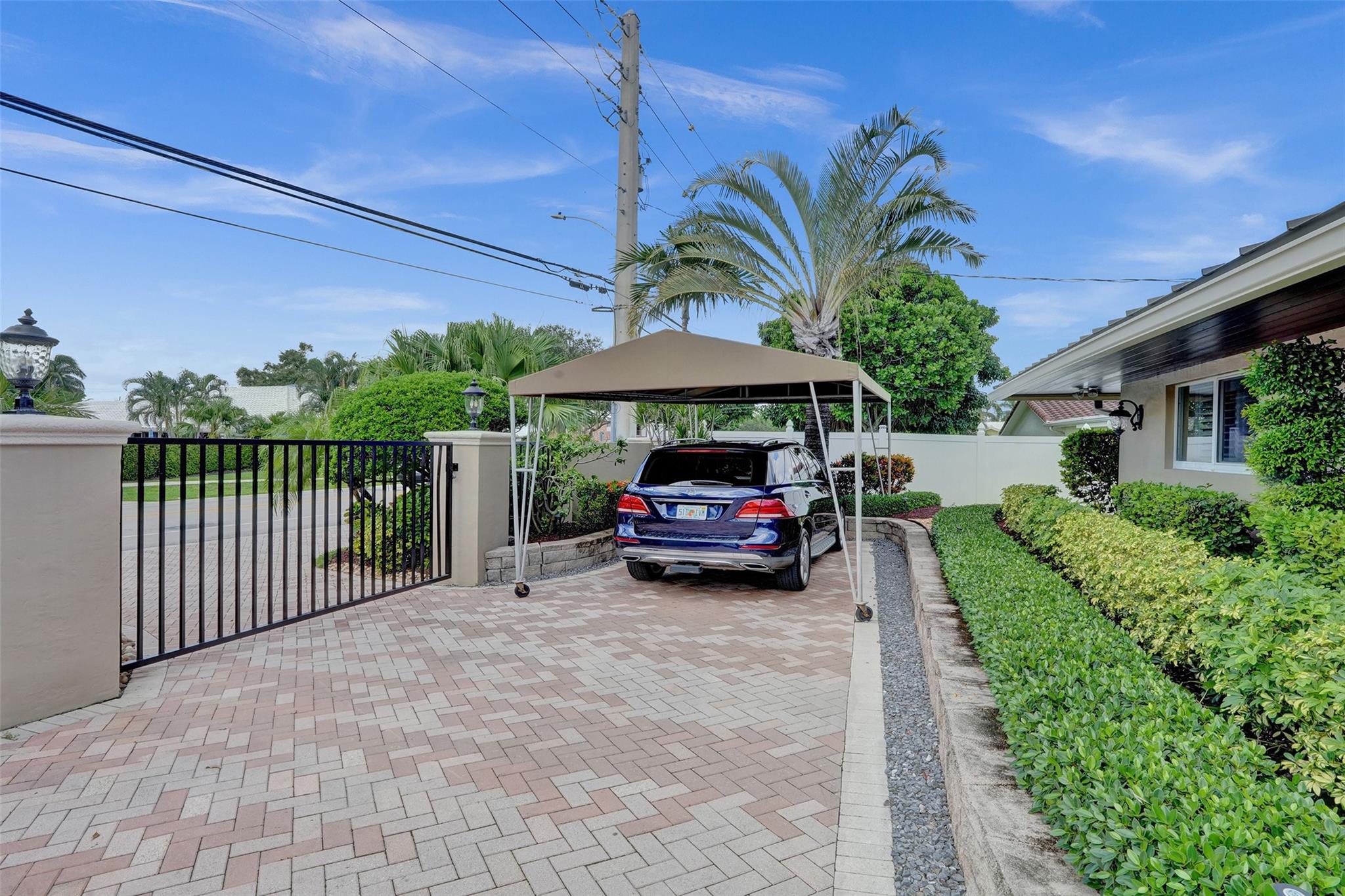 CORAL RIDGE COUNTRY CLUB - Residential