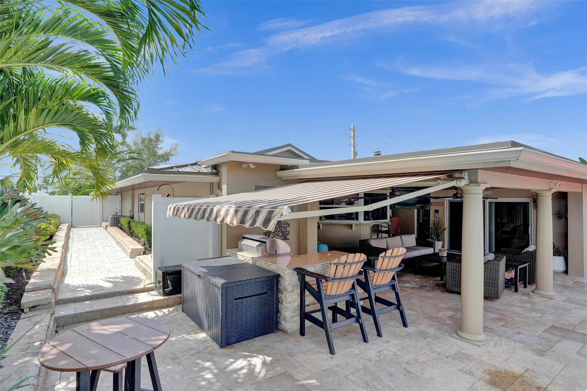 CORAL RIDGE COUNTRY CLUB - Residential