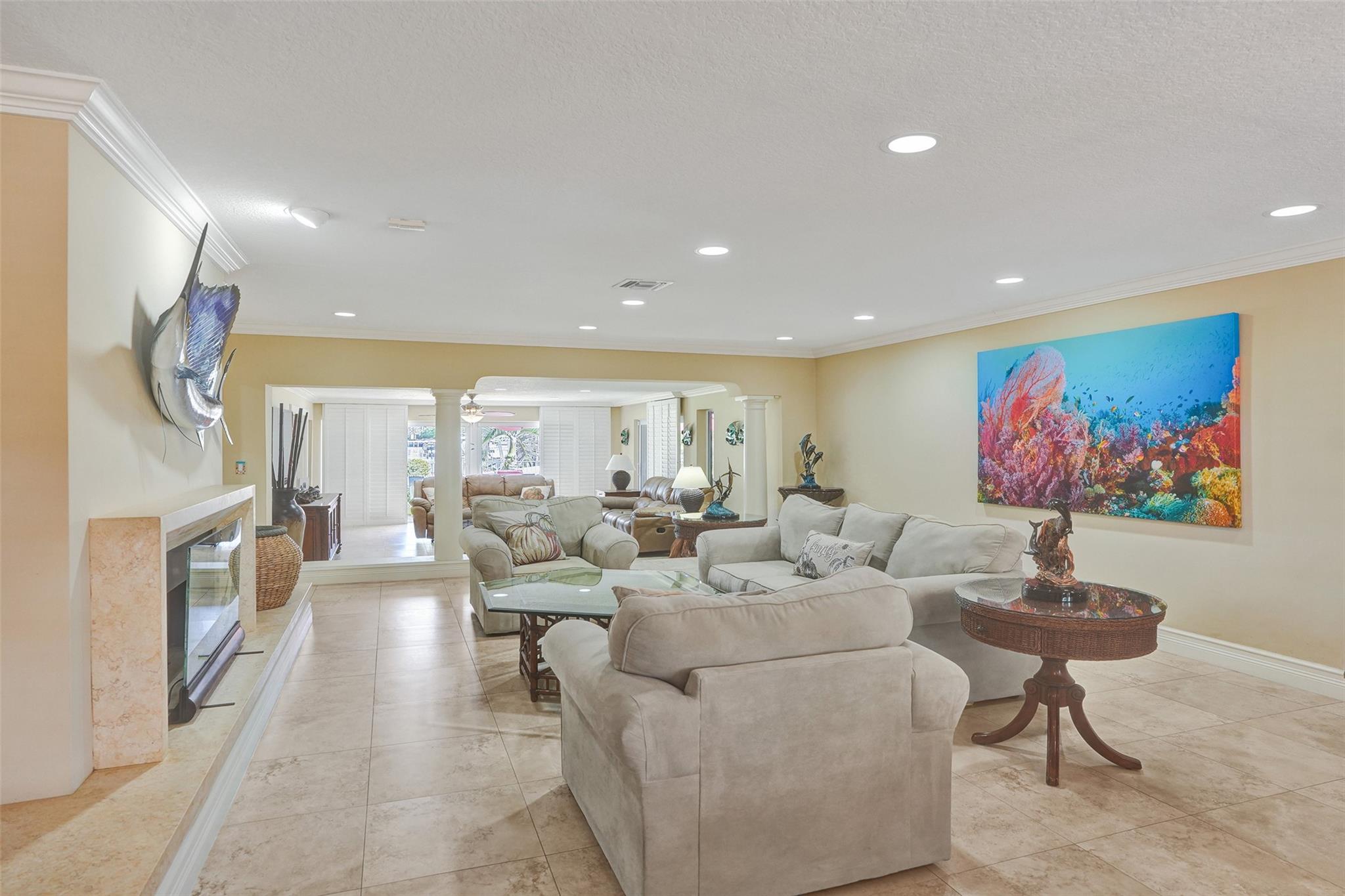 CORAL RIDGE COUNTRY CLUB - Residential