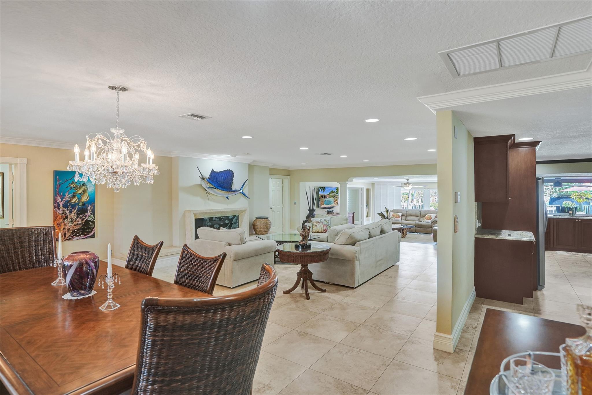 CORAL RIDGE COUNTRY CLUB - Residential