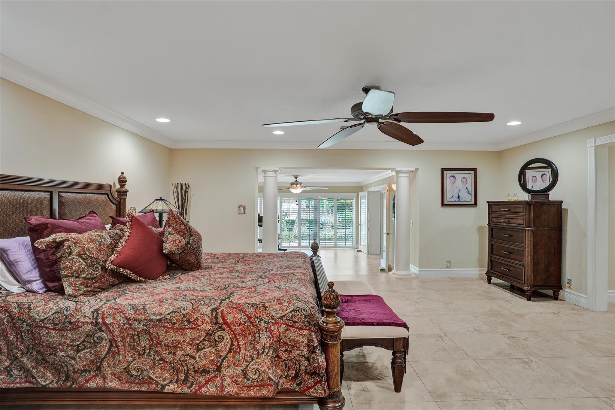 CORAL RIDGE COUNTRY CLUB - Residential