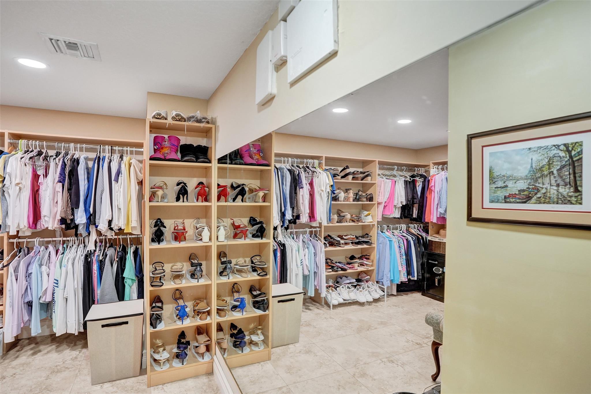 CORAL RIDGE COUNTRY CLUB - Residential