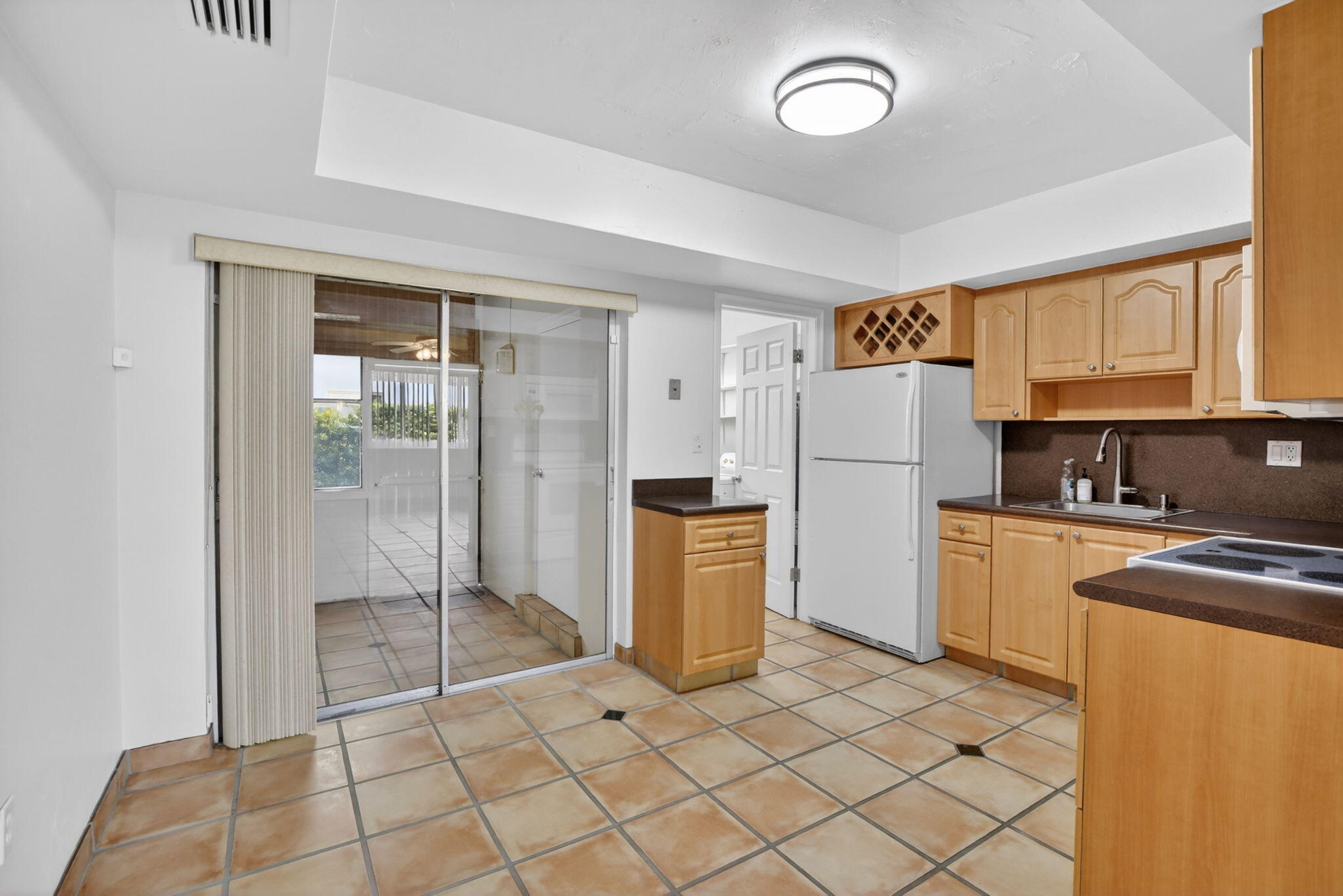 DRIFTWOOD PLAZA NO 3 - Residential Income