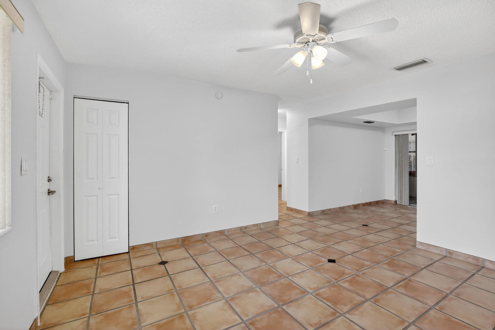 DRIFTWOOD PLAZA NO 3 - Residential Income