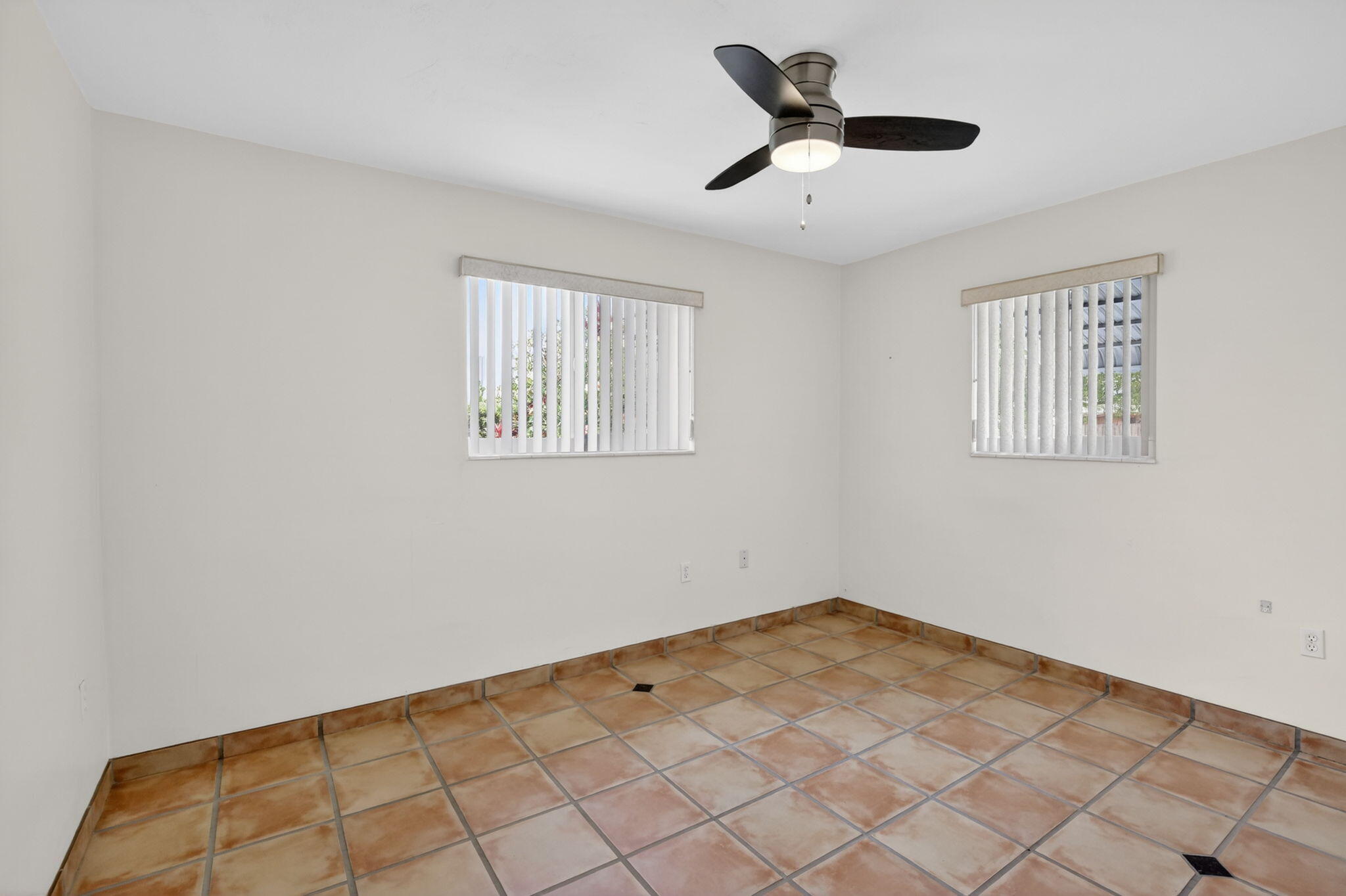 DRIFTWOOD PLAZA NO 3 - Residential Income