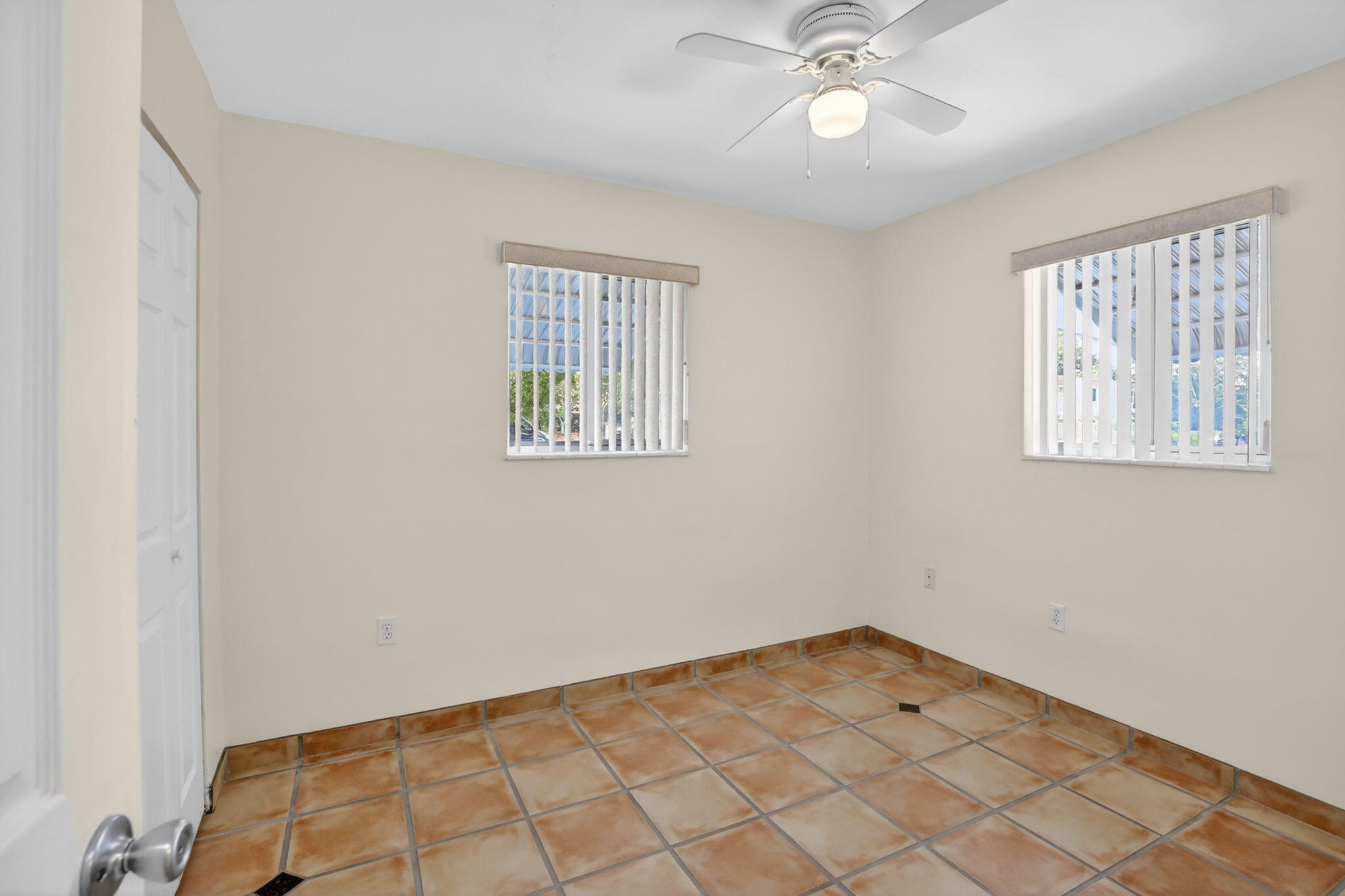 DRIFTWOOD PLAZA NO 3 - Residential Income